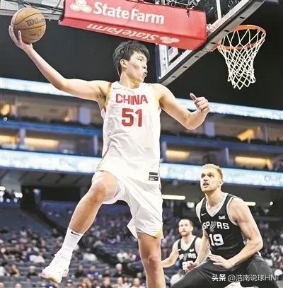 包含杨瀚森15分3板2帽NBA夏联开拓者击败鹈鹕的词条