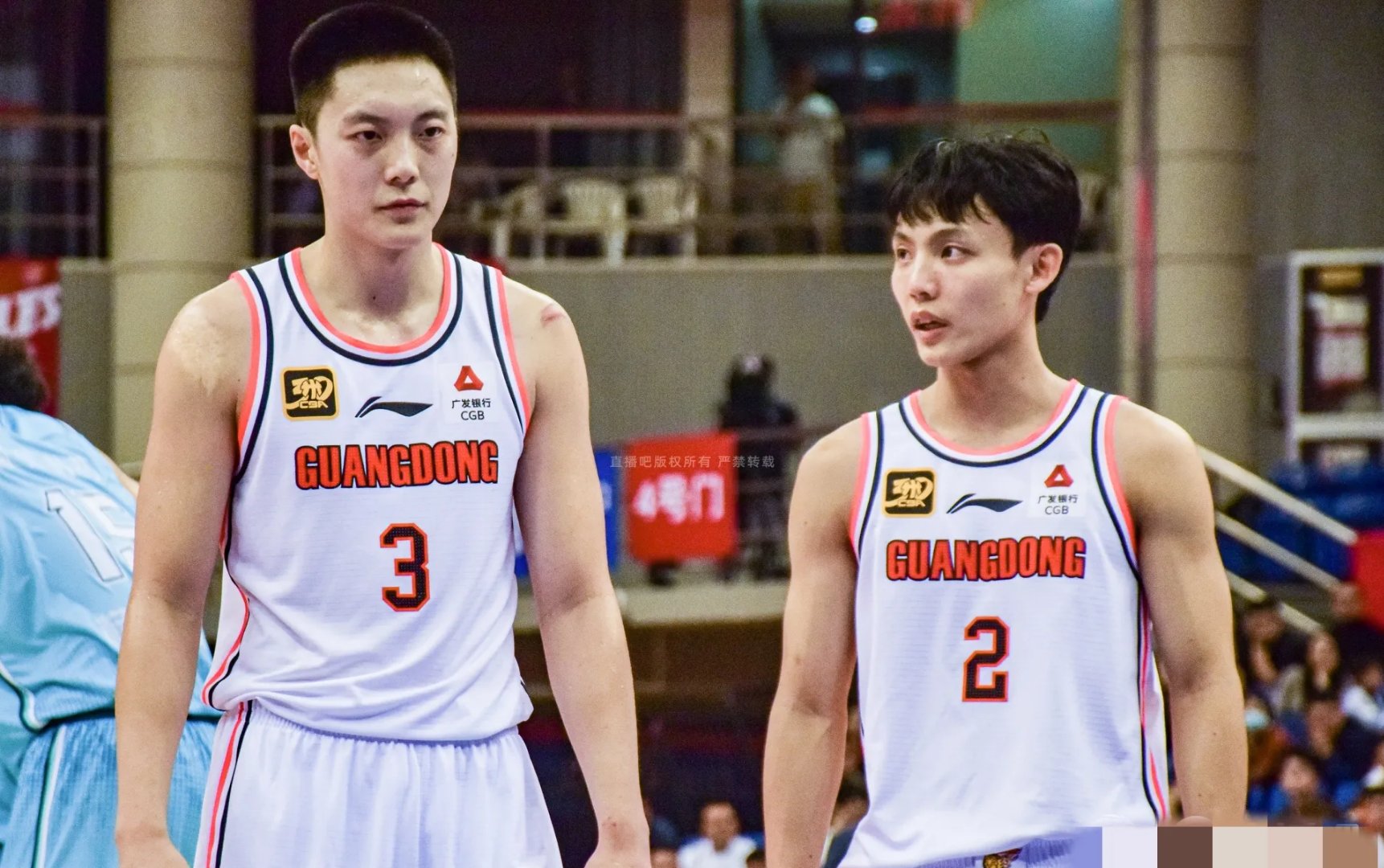 中国男篮三大问题，胡明轩三人失职，投篮陷入三怪圈的简单介绍