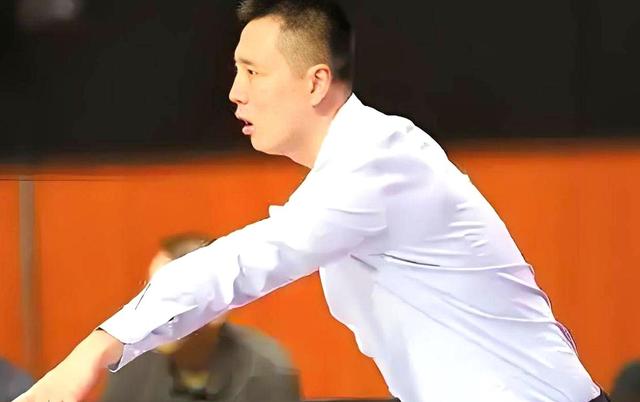 交易达成！上海送出刘正清得到江苏主力崔晓龙