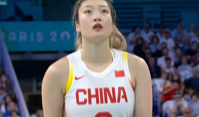 新西兰女篮在关键时刻崭露头角